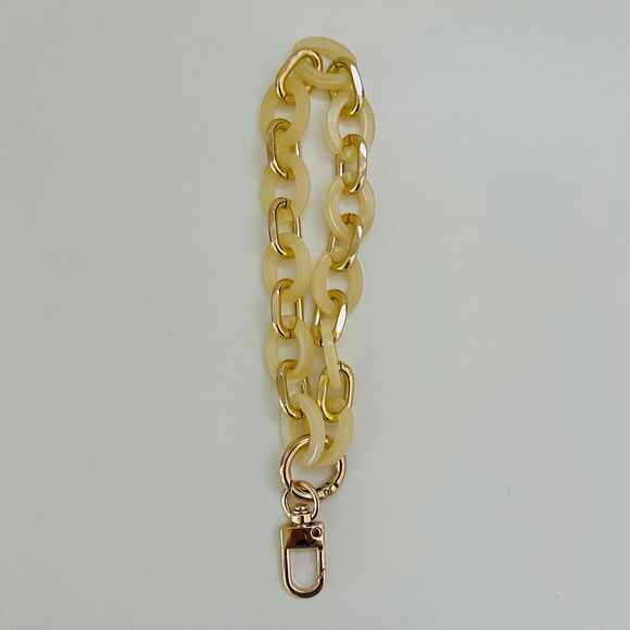 Artikl Other - ARTIKL Beige Gold Plastic Chain Bracelet Smart Phone Strap Cord